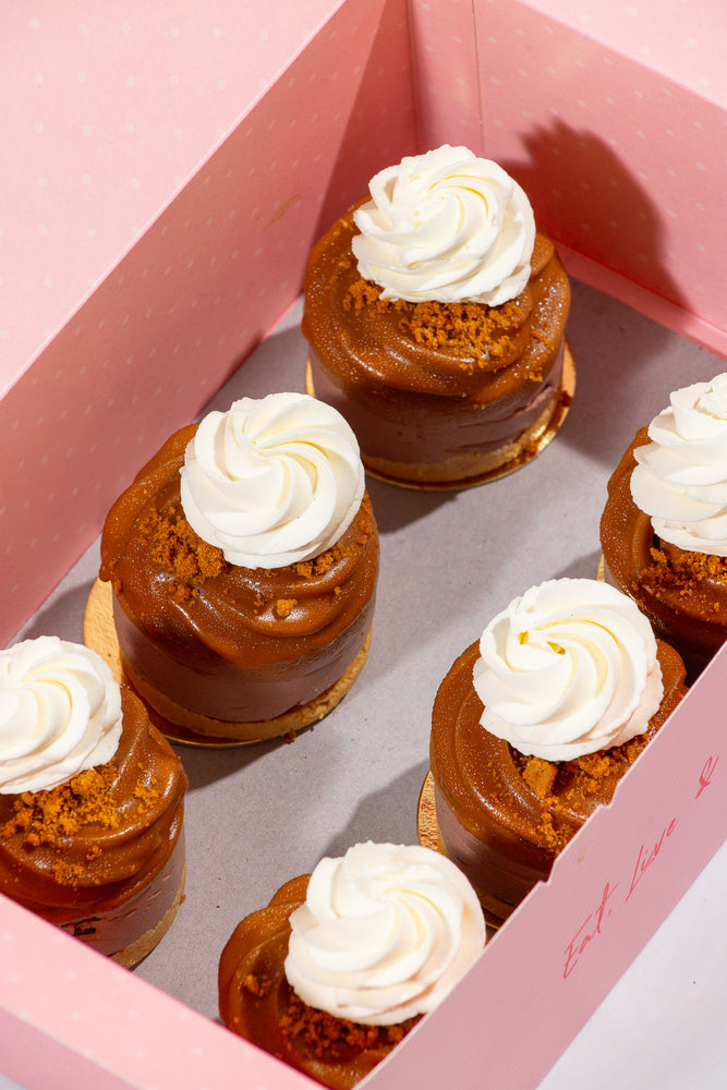 Lotus Biscoff Cheesecake Box
